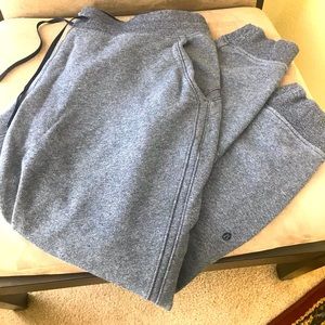 Men’s s14 LULULEMON joggers NAVY